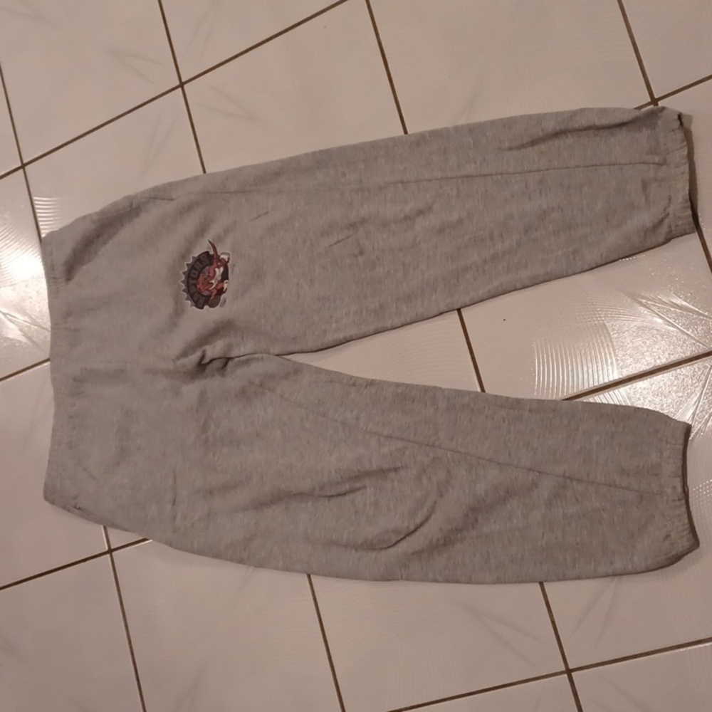 4/$30 Light Gray Toronto Raptor's Sweatpants - Fits Size L/XL